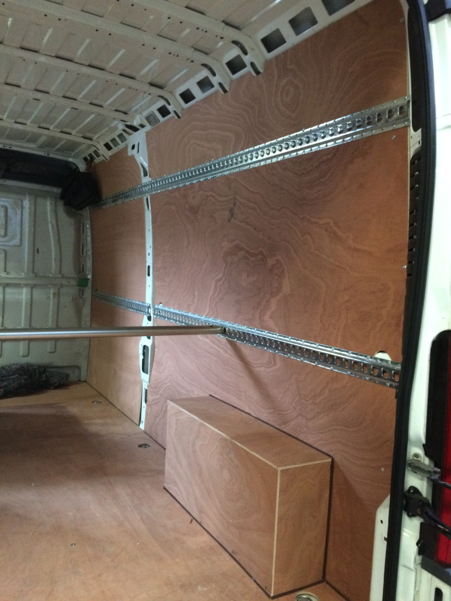 Cargo Rail (3m) - Image 5