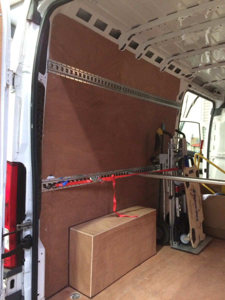 Cargo Rail (3m) - Image 6