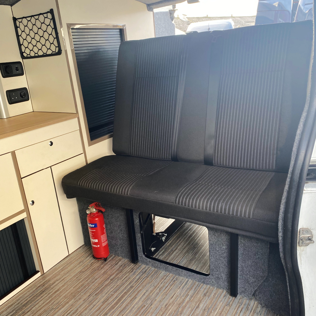 Renault Trafic Camper Conversion Bed 2 Day Van Conversions